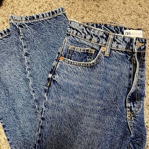 Brand new Zara dark wash blue jeans